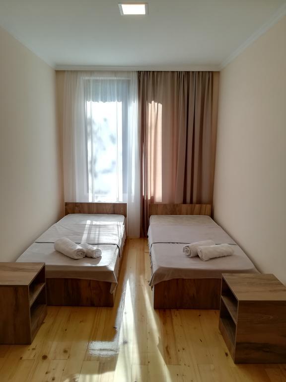 Eka'S Guest House Mestia Exterior photo